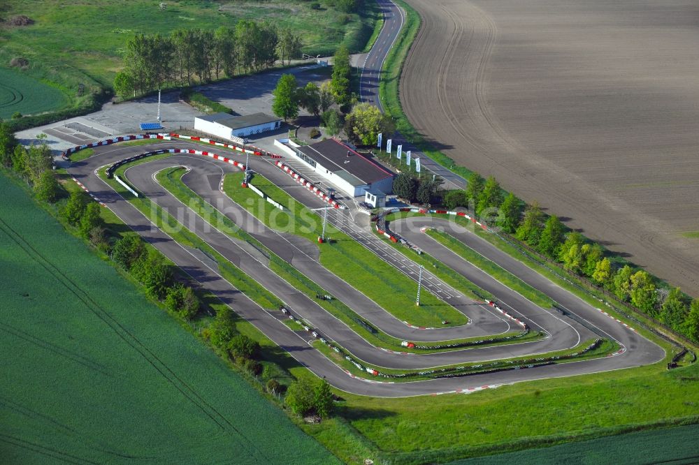 Luftaufnahme Belleben - Rennstrecke der Rennbahn der Kartbahn Motodrom Belleben im Bundesland Sachsen-Anhalt, Deutschland