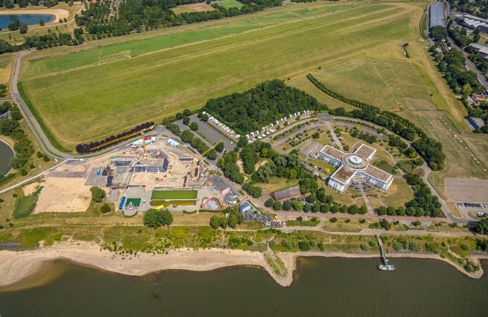 Luftbild Wesel - Revitalisierung des Freibad- Schwimmbeckenanlagen Rheinbad in Wesel im Bundesland Nordrhein-Westfalen, Deutschland