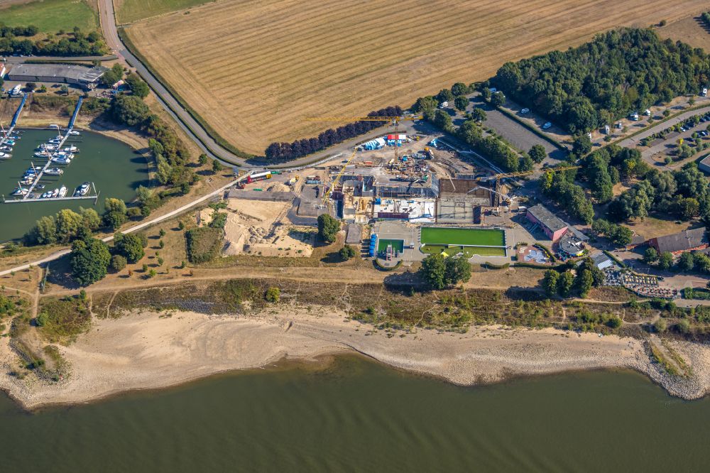 Luftbild Wesel - Revitalisierung des Freibad- Schwimmbeckenanlagen Rheinbad in Wesel im Bundesland Nordrhein-Westfalen, Deutschland