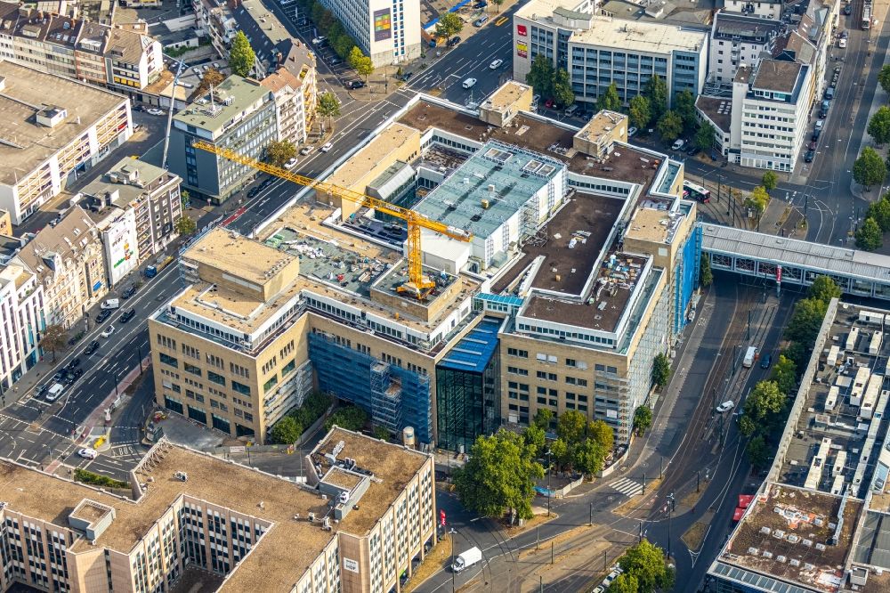 Luftaufnahme Düsseldorf - Revitalisierung des Kino - Gebäude UFA Palast im Ortsteil Stadtmitte in Düsseldorf im Bundesland Nordrhein-Westfalen, Deutschland