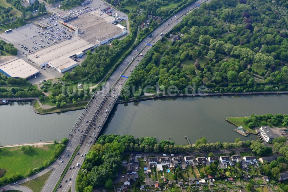 Duisburg aus der Vogelperspektive: Rhein-Herne-Kanal in Oberhausen im Bundesland Nordrhein-Westfalen