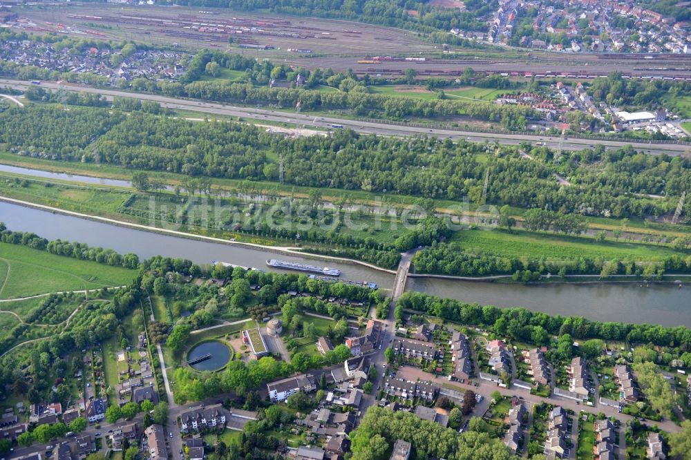 Oberhausen aus der Vogelperspektive: Rhein-Herne-Kanal in Oberhausen im Bundesland Nordrhein-Westfalen