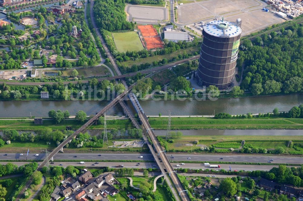 Oberhausen von oben - Rhein-Herne-Kanal in Oberhausen im Bundesland Nordrhein-Westfalen