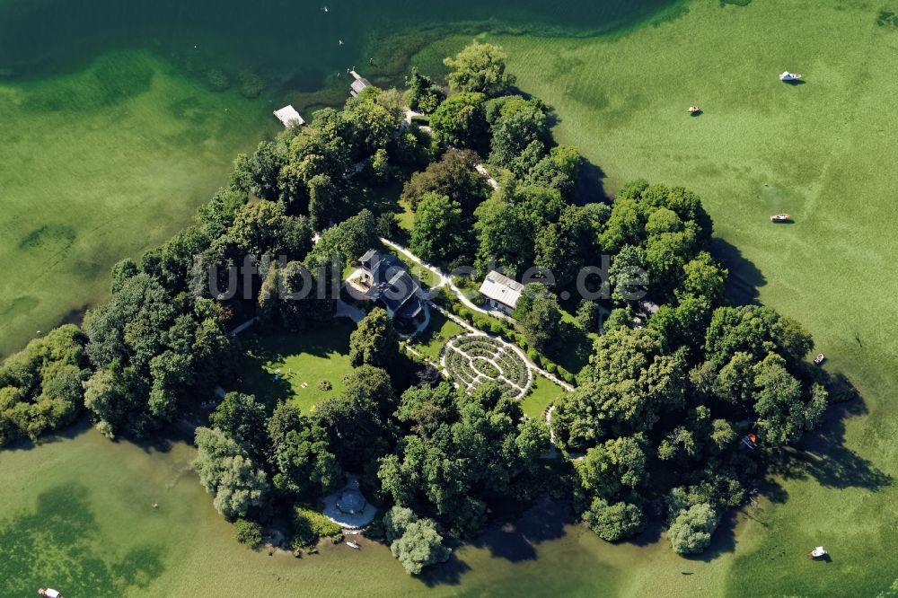 Luftaufnahme Feldafing - Roseninsel auf dem Starnberger See bei Feldafing im Bundesland Bayern