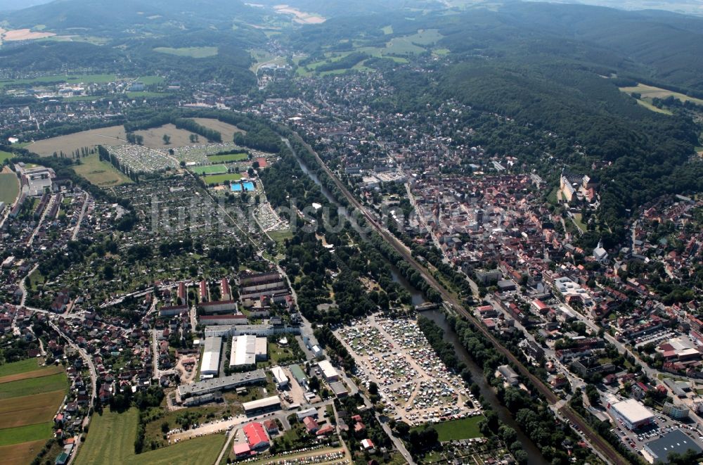 Luftaufnahme Rudolstadt - Rudolstadt im Bundesland Thüringen mit Schloss Heidecksburg