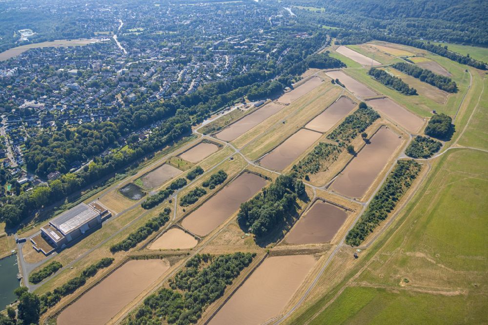 Luftaufnahme Essen - Rückhaltebecken und Wasserspeicher in Essen im Bundesland Nordrhein-Westfalen, Deutschland