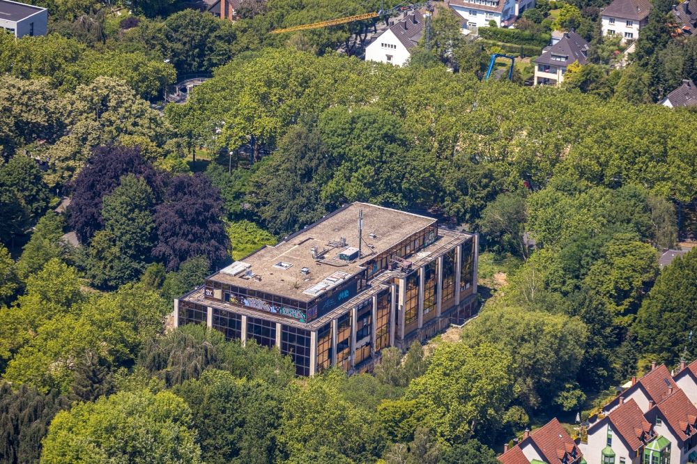 Luftbild Dortmund - Ruine des ehemaligen Bürogebäudes- und Geschäftshaus- Gebäudes Siemens-Nixdorf-Haus in Dortmund im Bundesland Nordrhein-Westfalen, Deutschland