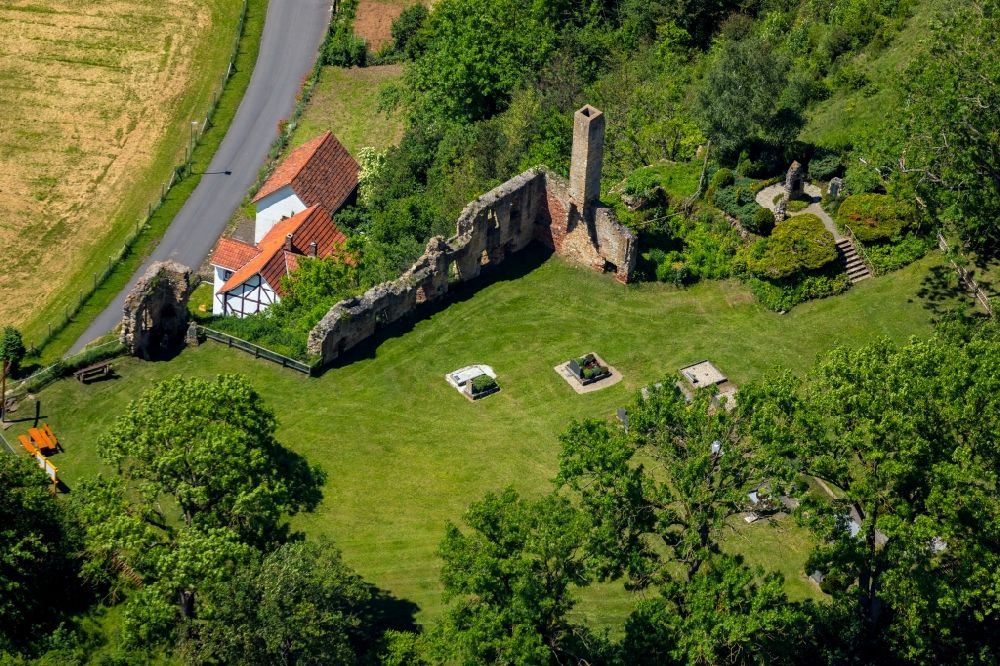 Waldeck aus der Vogelperspektive: Ruine des Klosters in Ober-Werbe im Bundesland Hessen, Deutschland