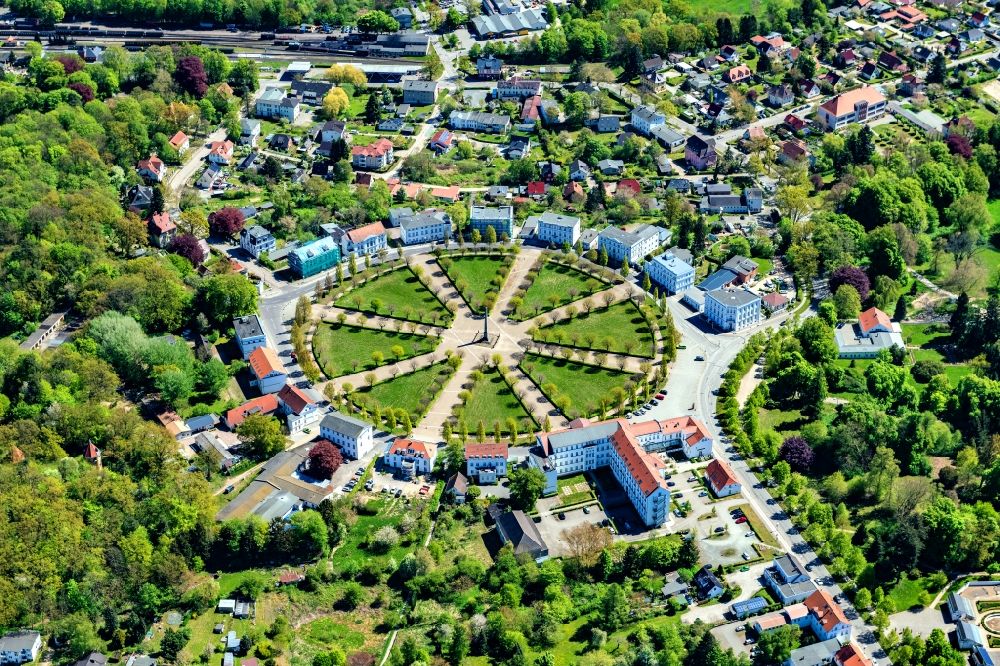 Luftbild Putbus - Runde Parkanlage Circus im Ortsteil Pastitz in Putbus im Bundesland Mecklenburg-Vorpommern