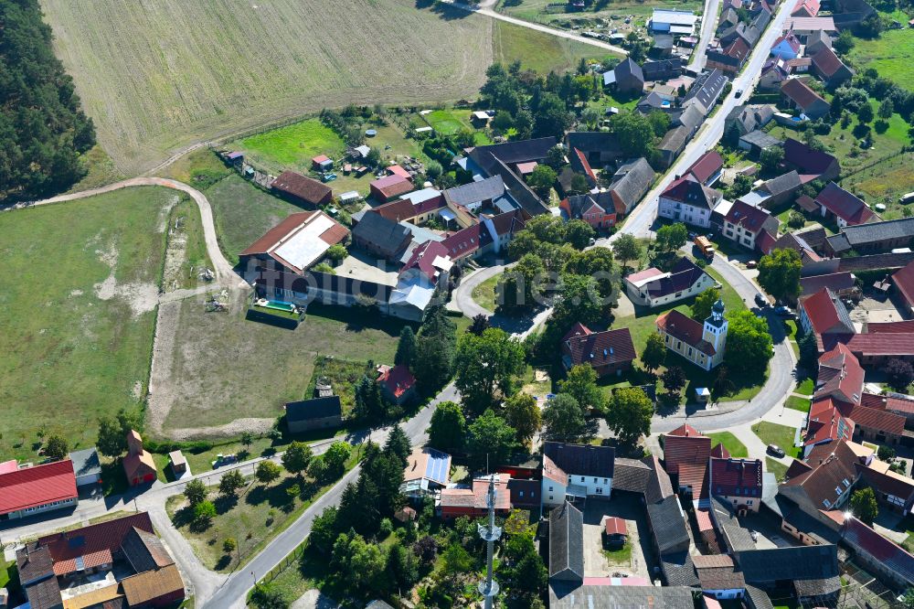 Luftbild Alt Bork - Rundlings- Dorf - Ansicht in Alt Bork im Bundesland Brandenburg, Deutschland