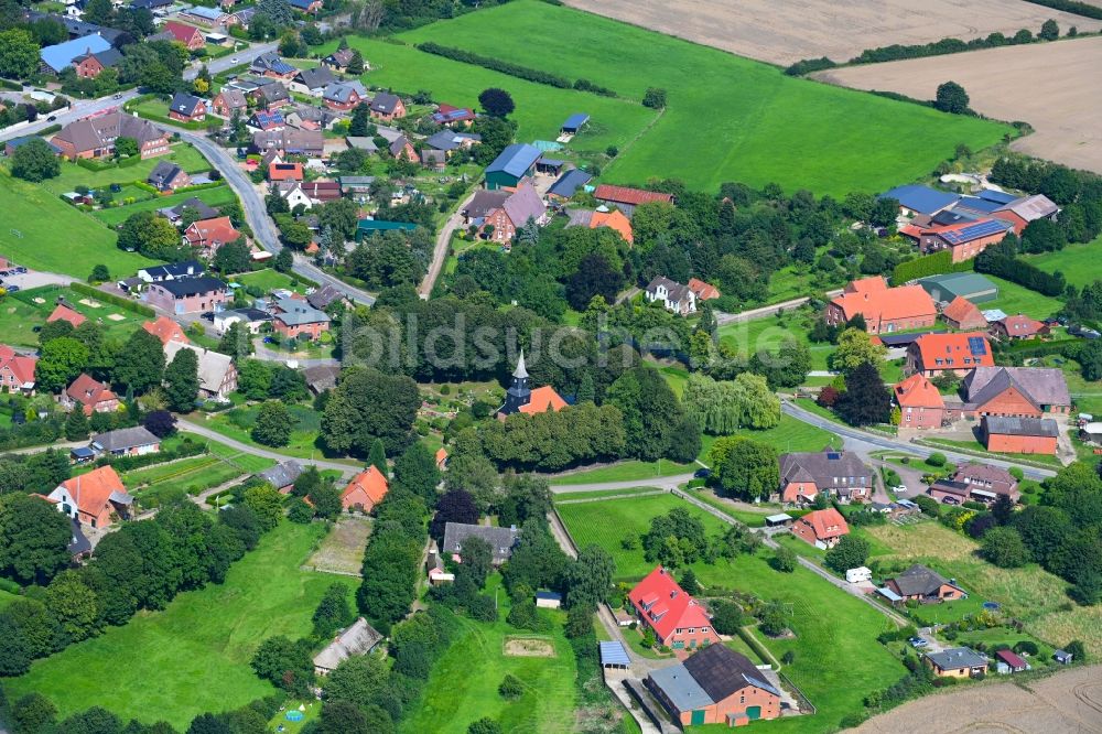 Brunstorf von oben - Rundlings- Dorf - Ansicht in Brunstorf im Bundesland Schleswig-Holstein, Deutschland