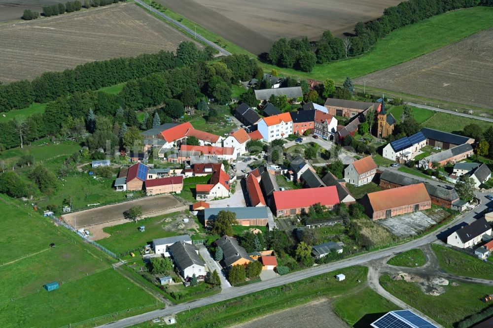 Luftaufnahme Luso - Rundlings- Dorf - Ansicht in Luso im Bundesland Sachsen-Anhalt, Deutschland