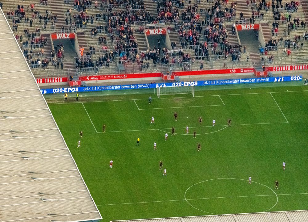 Luftaufnahme Essen - RWE - Rot-Weiß Stadion in Essen im Bundesland Nordrhein-Westfalen