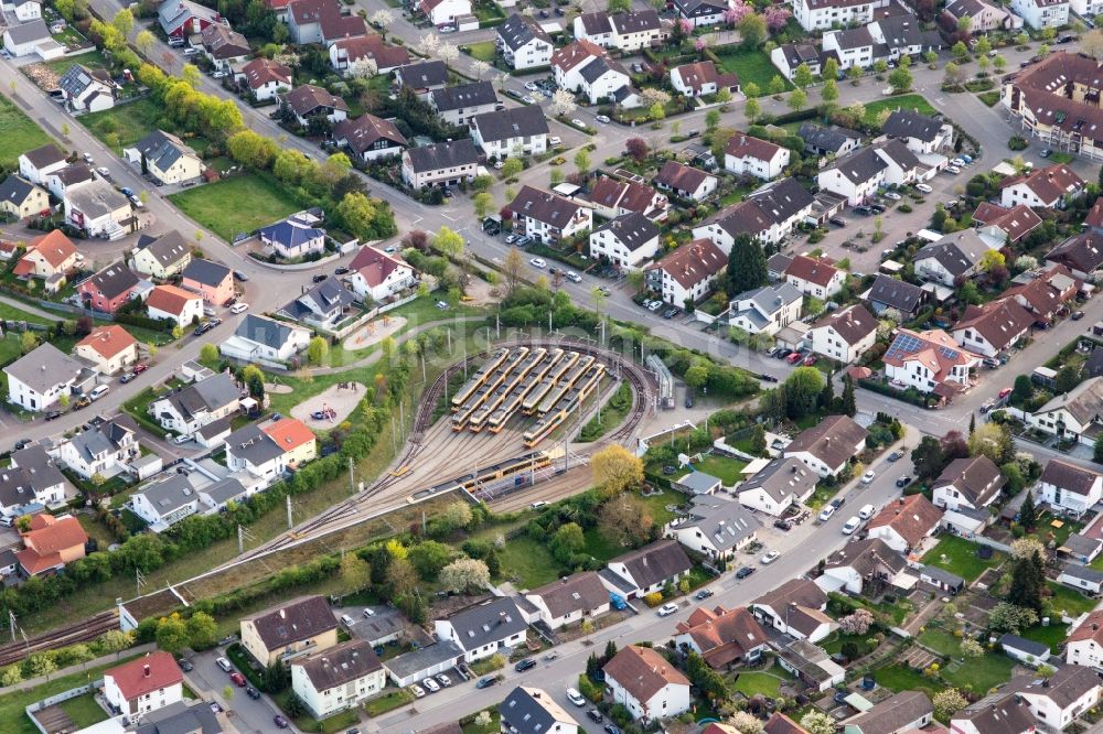 Luftbild Hochstetten - S-Bahn Endhaltestelle und Depot der Verkehrsbetriebe KVV in Hochstetten im Bundesland Baden-Württemberg, Deutschland