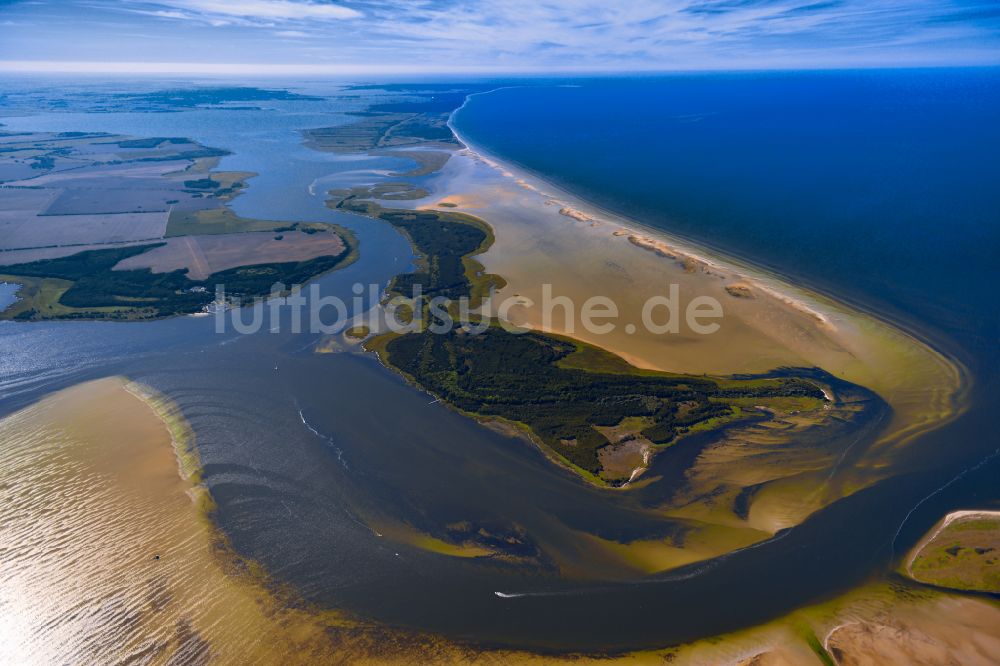 Klausdorf von oben - Sandbank- Landfläche durch Strömungen unter der Meeres- Wasseroberfläche der Ostsee in Klausdorf im Bundesland Mecklenburg-Vorpommern, Deutschland