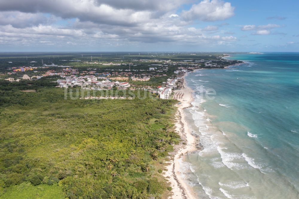 Luftbild Playa Paraiso - Sandstrand- und Dünenlandschaft Cancun in Playa Paraiso in Quintana Roo, Mexiko