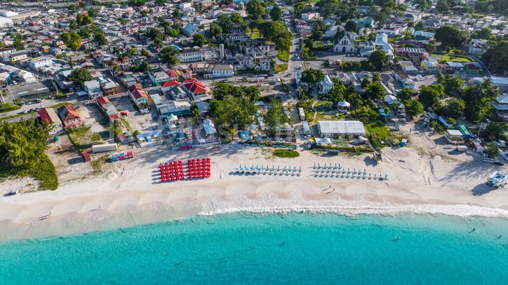Bridgetown aus der Vogelperspektive: Sandstrand- Landschaft Brownes Beach in Bridgetown in Saint Michael, Barbados