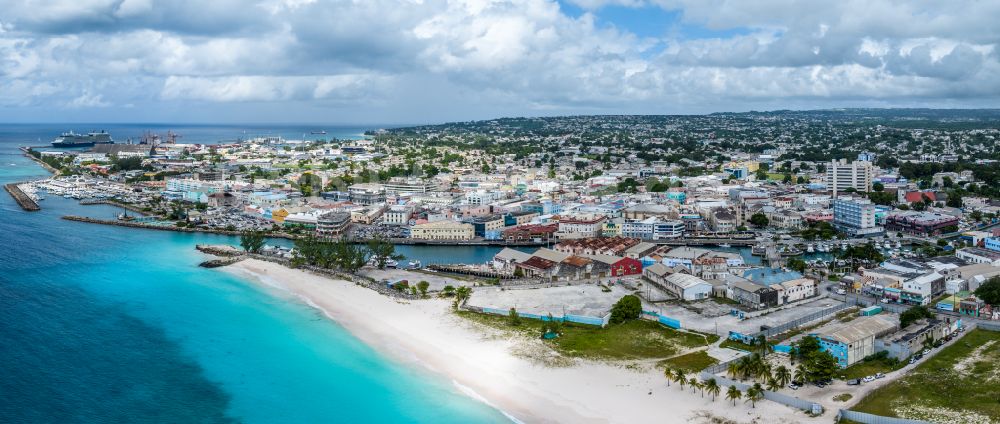 Luftaufnahme Bridgetown - Sandstrand- Landschaft Brownes Beach in Bridgetown in Saint Michael, Barbados
