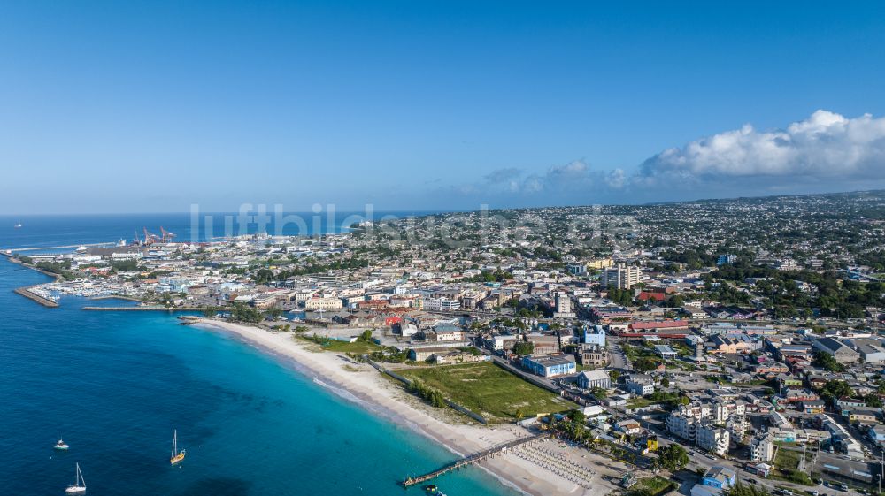 Bridgetown von oben - Sandstrand- Landschaft Brownes Beach in Bridgetown in Saint Michael, Barbados
