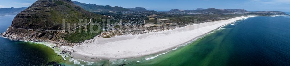 Kapstadt von oben - Sandstrand- Landschaft Noordhoek Beach in Kapstadt in Western Cape, Südafrika