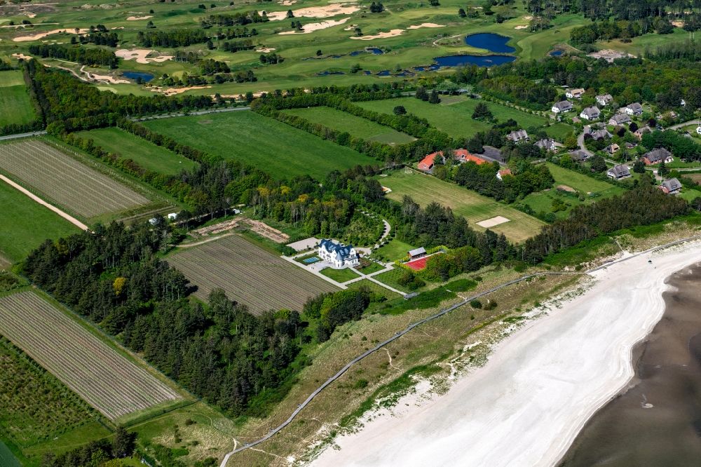 Luftaufnahme Nieblum - Sandstrand- Landschaft an der Nordsee in Greveling im Bundesland Schleswig-Holstein