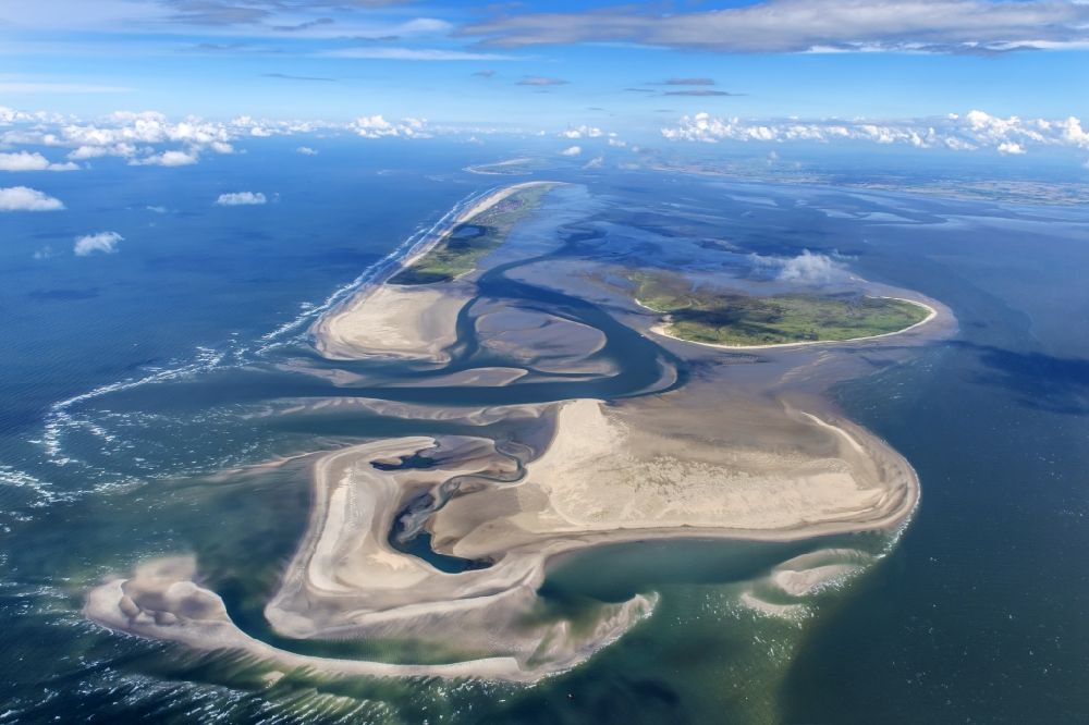 Luftbild Juist - Sandstrand- Landschaft an der Ostfriesischen Insel in Juist im Bundesland Niedersachsen
