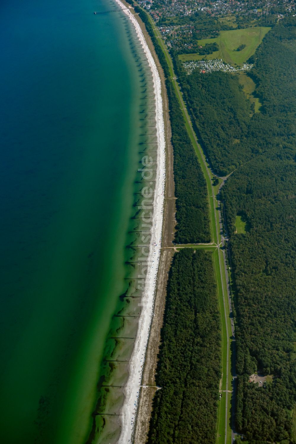 Luftbild Zingst - Sandstrand- Landschaft der Ostsee in Zingst im Bundesland Mecklenburg-Vorpommern, Deutschland