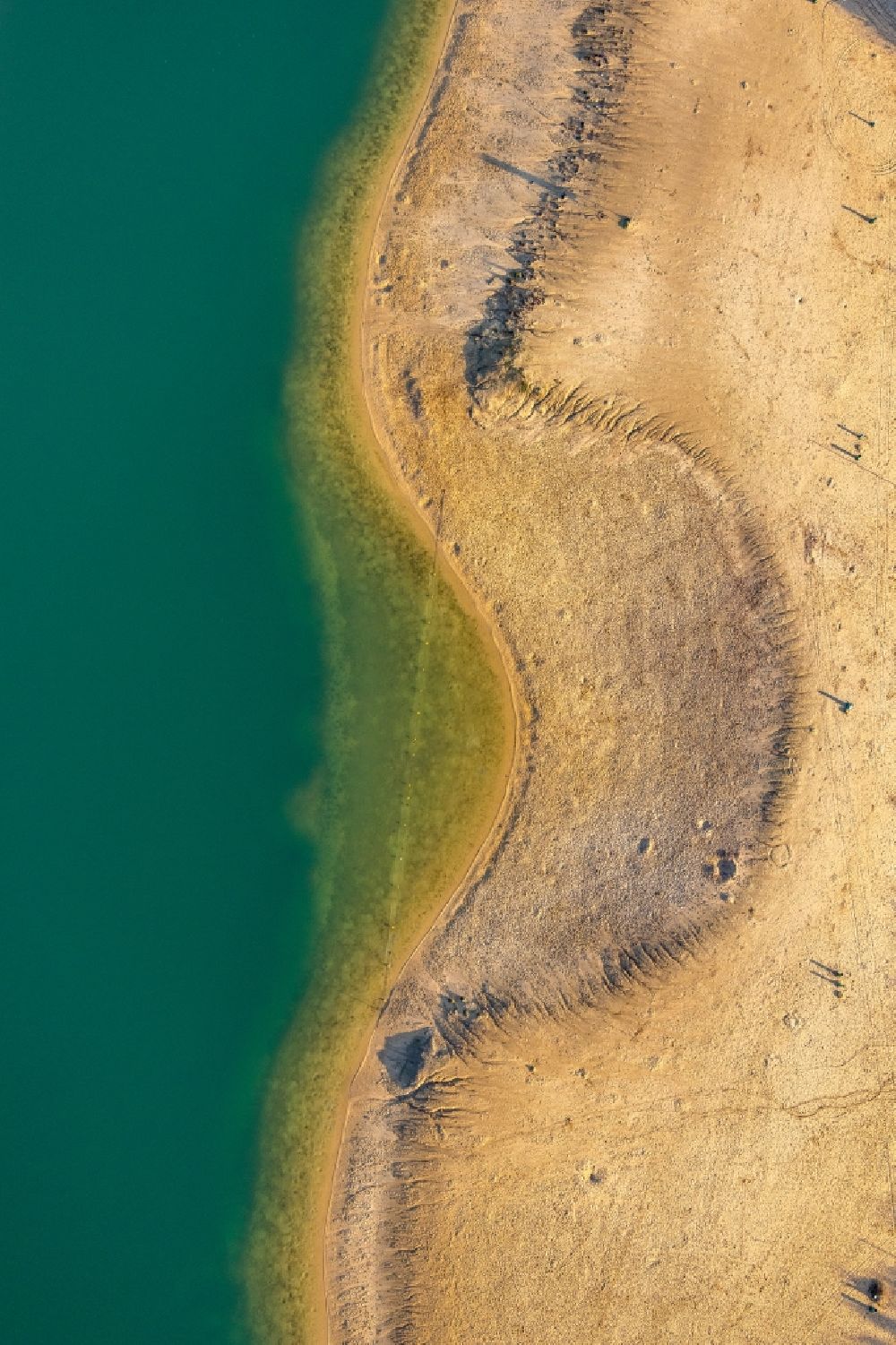 Luftaufnahme Haltern am See - Sandstrand des Silbersee 2 in Haltern am See im Bundesland Nordrhein-Westfalen, Deutschland