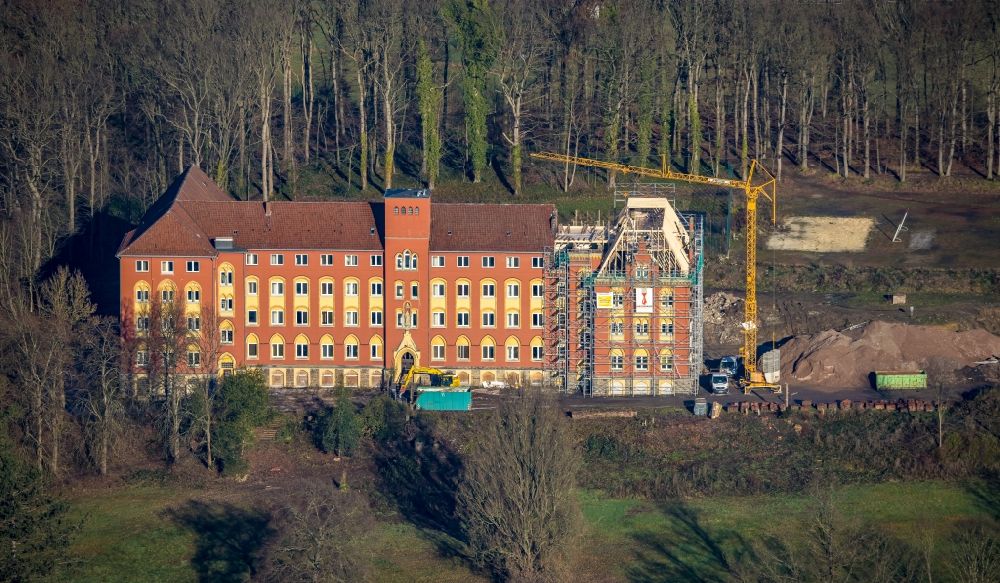 Luftaufnahme Arnsberg - Sanierung des ehemaligen Seniorenheimes Klosterberg in Arnsberg im Bundesland Nordrhein-Westfalen, Deutschland