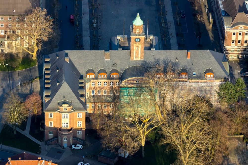 Luftaufnahme Herne - Sanierung der Gebäude der Stadtverwaltung - Rathaus in Herne im Bundesland Nordrhein-Westfalen, Deutschland