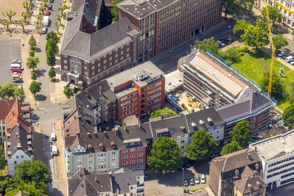 Herne von oben - Sanierung eines Gebäudekomplexes der Bundesagentur für Arbeit Herne in Herne im Bundesland Nordrhein-Westfalen, Deutschland