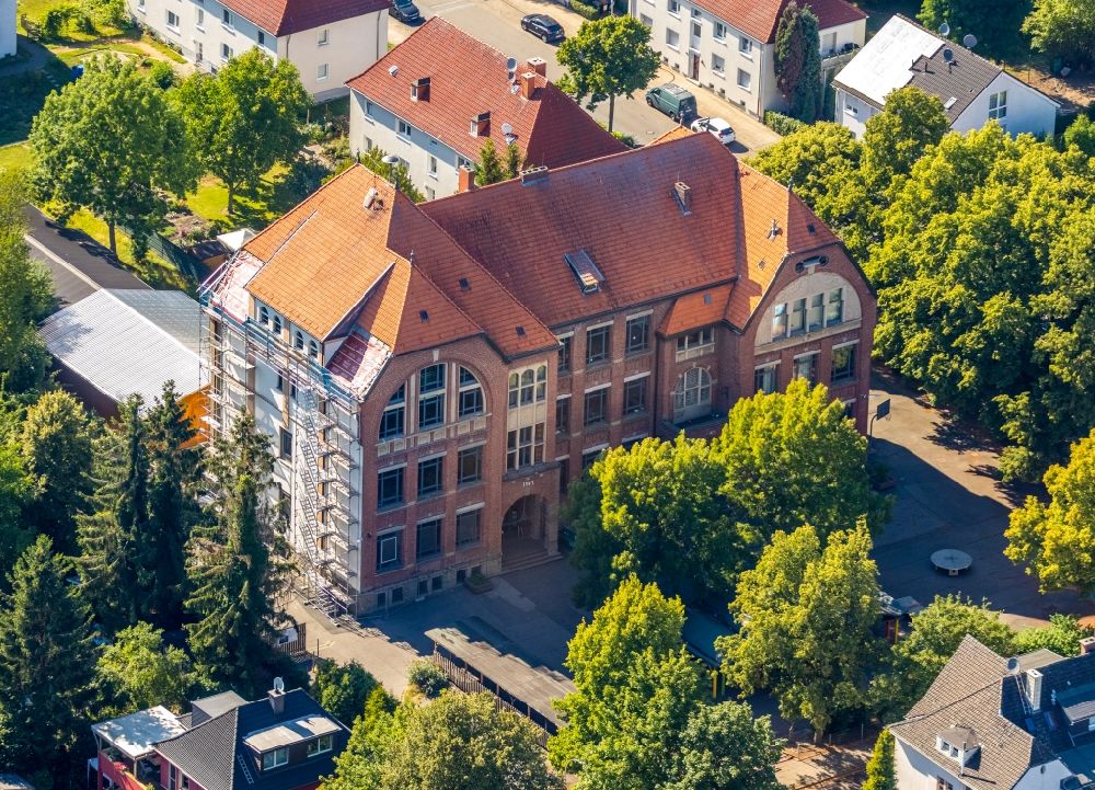 Luftbild Witten - Sanierung eines Gebäudekomplexes der Freiligrathschule an der Hamburgstraße in Witten im Bundesland Nordrhein-Westfalen, Deutschland