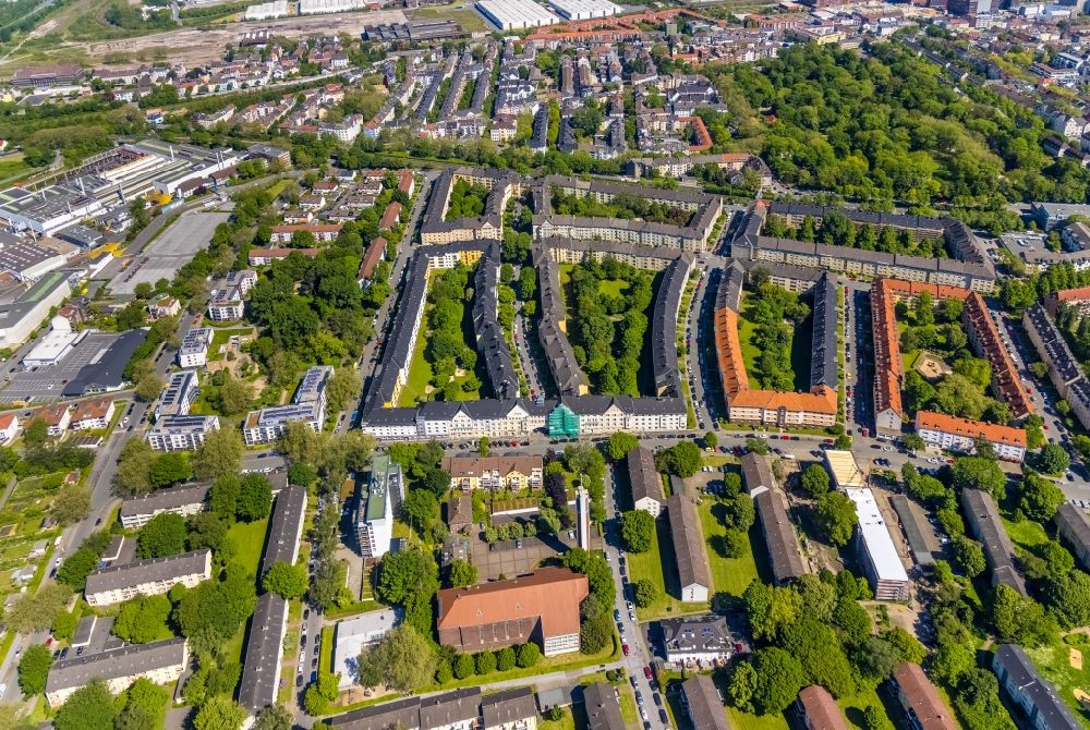 Luftaufnahme Dortmund - Sanierung eines Gebäudekomplexes der Mehrfamilienhaussiedlung Neuer Graben in Dortmund im Bundesland Nordrhein-Westfalen, Deutschland