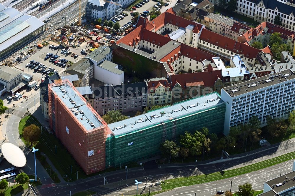 Luftbild Halle (Saale) - Sanierung eines Gebäudekomplexes von Mehrfamilienwohnungen in Halle (Saale) im Bundesland Sachsen-Anhalt, Deutschland