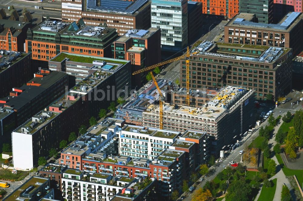 Luftaufnahme Hamburg - Sanierung eines Gebäudekomplexes und Neubau Am Lohsepark an der Shanghaiallee im Ortsteil HafenCity in Hamburg, Deutschland