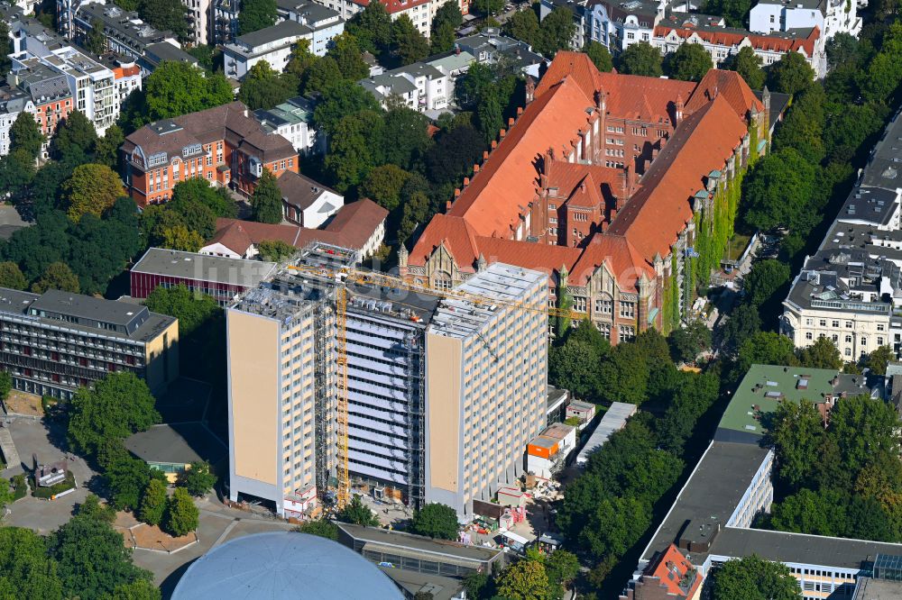 Luftbild Hamburg - Sanierung Hochhaus- Gebäude der Universität Philosophenturm im Ortsteil Rotherbaum in Hamburg, Deutschland