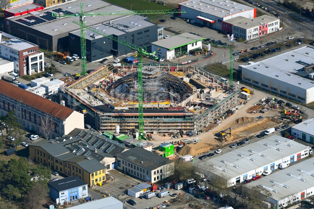 Luftaufnahme Potsdam - Sanierung Lokzirkus - alte Lokhalle im Ortsteil Babelsberg in Potsdam im Bundesland Brandenburg, Deutschland