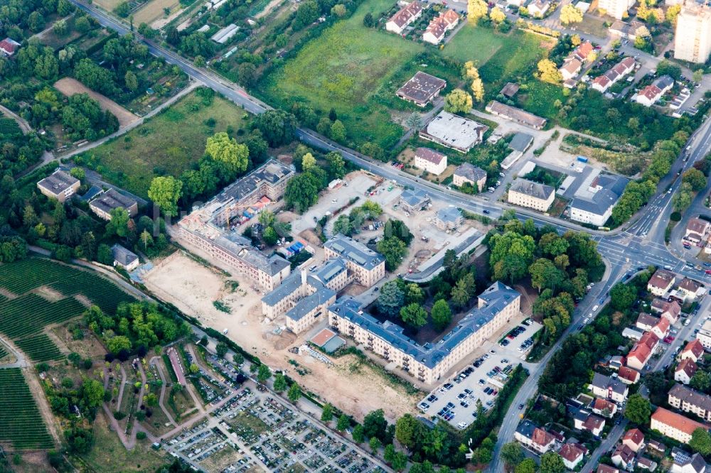 Luftbild Heppenheim (Bergstraße) - Sanierungs- und Restaurationsarbeiten an Wohnanlage in Heppenheim (Bergstraße) im Bundesland Hessen, Deutschland