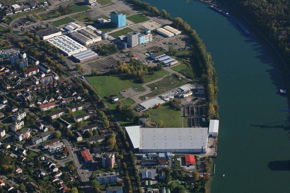 Luftbild Grenzach-Wyhlen - Sanierungsarbeiten an der ehemaligen Betriebskläranlage der Firma Roche in Grenzach-Wyhlen im Bundesland Baden-Württemberg