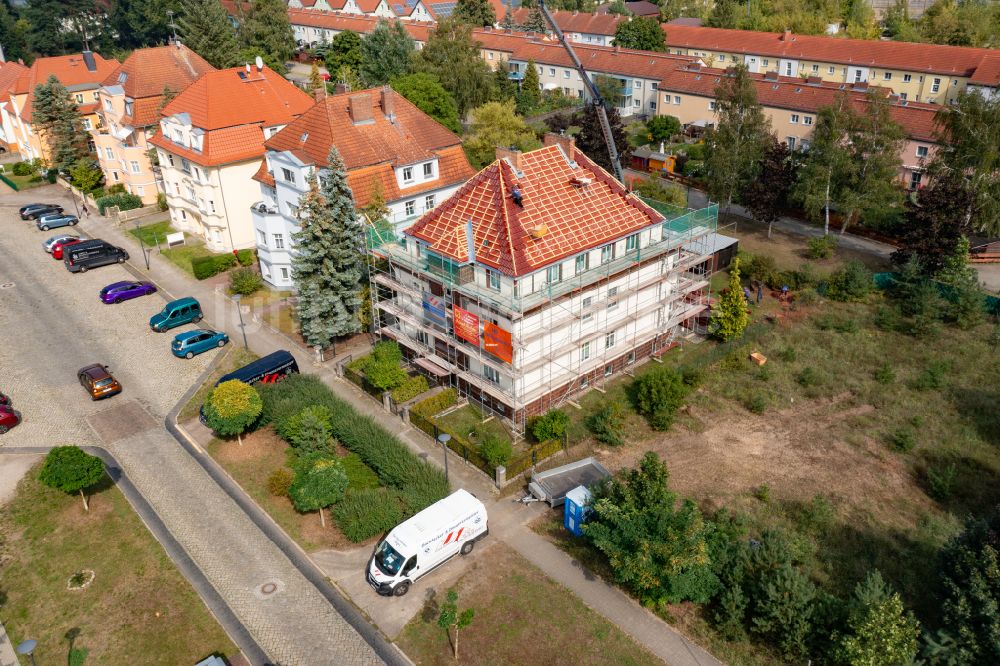 Luftbild Eberswalde - Sanierungsarbeiten in einem Altbau- Wohngebiet in Eberswalde im Bundesland Brandenburg, Deutschland