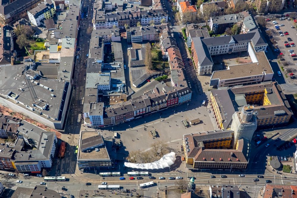 Luftbild Witten - Sanierungsarbeiten am Gebäude der Stadtverwaltung - Rathaus im Ortsteil Bommern in Witten im Bundesland Nordrhein-Westfalen