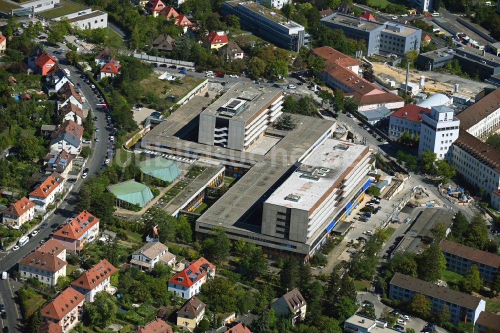 Würzburg von oben - Sanierungsarbeiten am Universitätsklinikum UKW in Würzburg im Bundesland Bayern, Deutschland