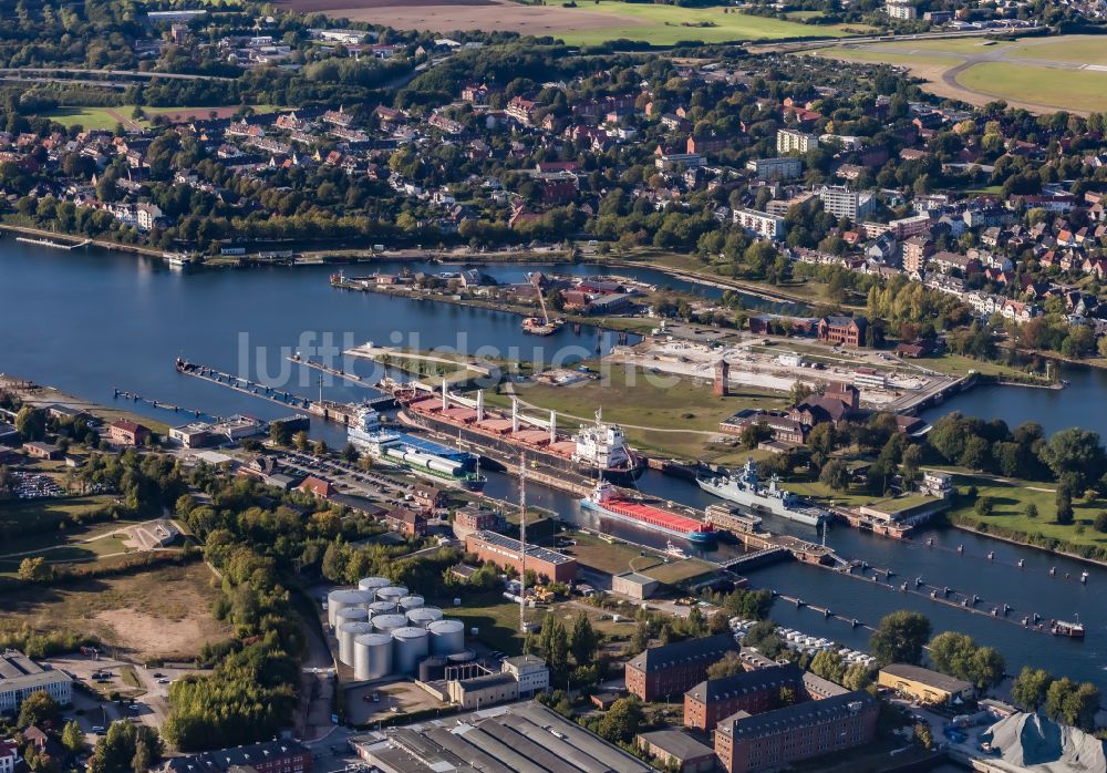 Luftbild Kiel - Schleusen im Nord- Ostsee- Kanal in Kiel im Bundesland Schleswig-Holstein, Deutschland
