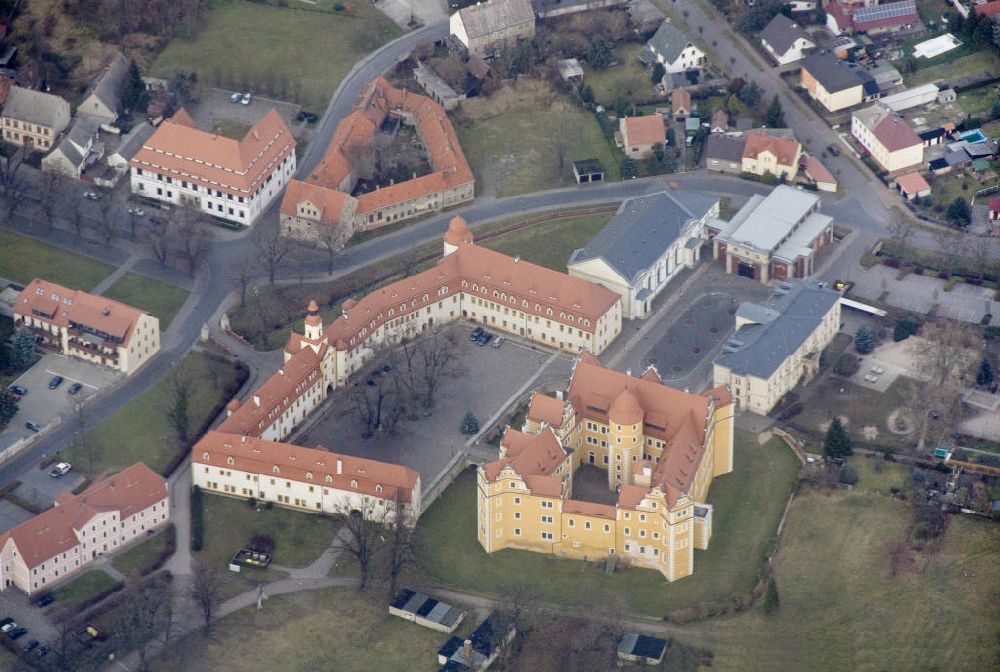 Annaburg aus der Vogelperspektive: Schloss Annaburg in Sachsen-Anhalt