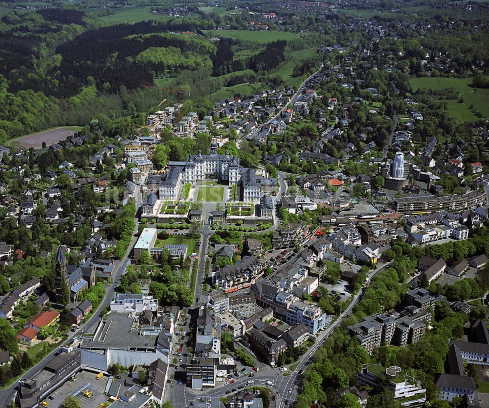 Luftaufnahme Bergisch-Gladbach - Schloss Bensberg in Bergisch-Gladbach