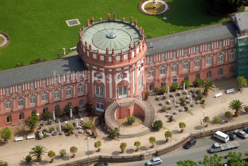 Luftbild Wiesbaden - Schloss Biebrich