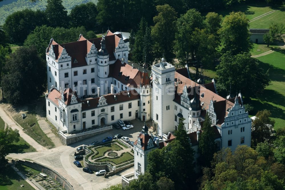 Boitzenburger Land aus der Vogelperspektive: Schloss Boitzenburg Templiner Straße in Boitzenburger Land im Bundesland Brandenburg