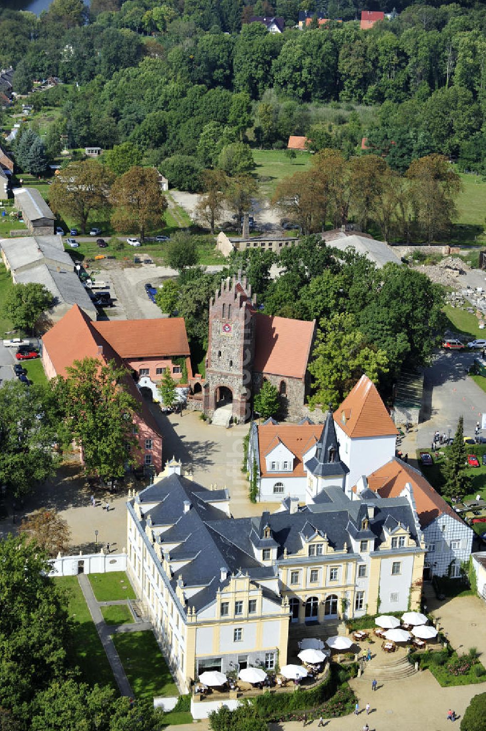 Luftbild LIEBENBERG - Schloss & Gut Liebenberg