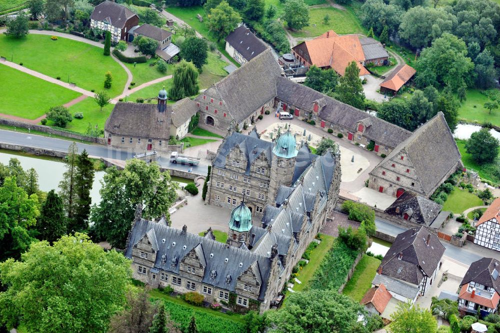 Luftbild Emmerthal - Schloss Hämelschenburg in Emmerthal / Niedersachsen
