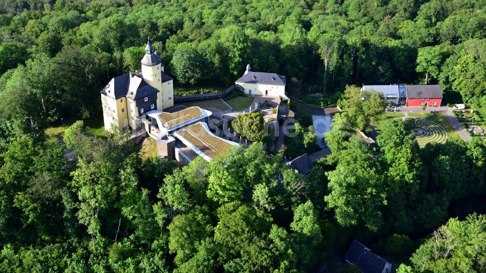 Nümbrecht von oben - Schloss Homburg in Nümbrecht im Bundesland Nordrhein-Westfalen, Deutschland